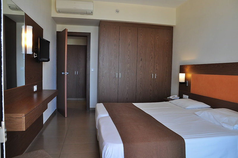 Sea Melody Beach Hotel 13