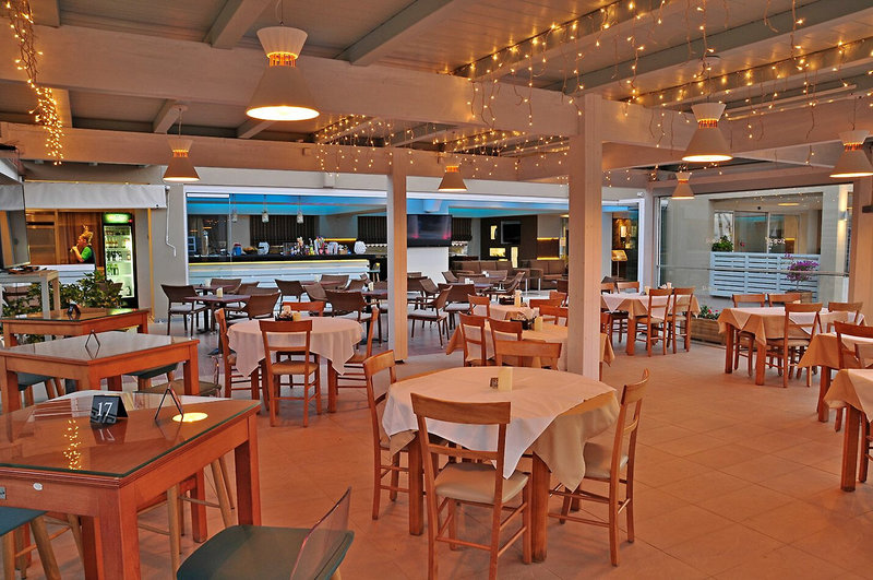 Sea Melody Beach Hotel 16