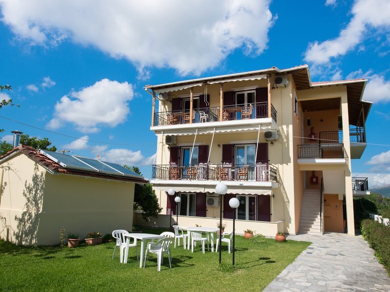 Christina Studios & Apartments 1