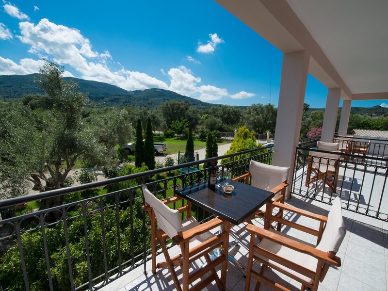 Christina Studios & Apartments 7