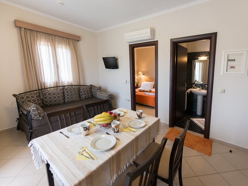 Christina Studios & Apartments 21