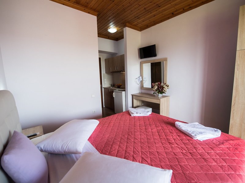 Christina Studios & Apartments 30