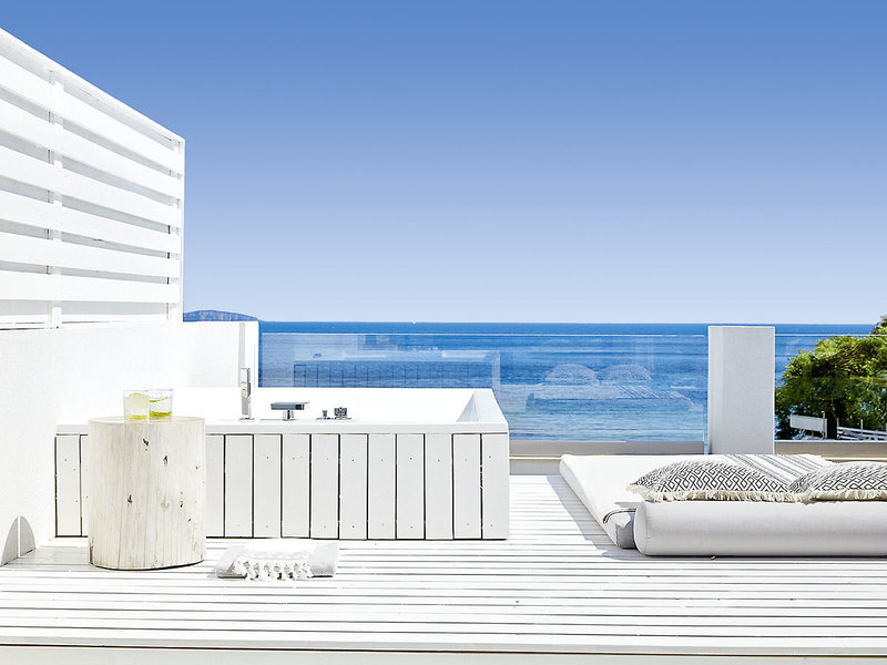 Lichnos Beach Hotel & Suites 4