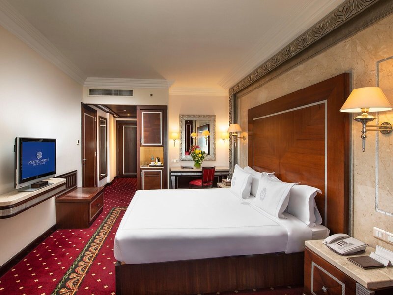 Sonesta St.George 27