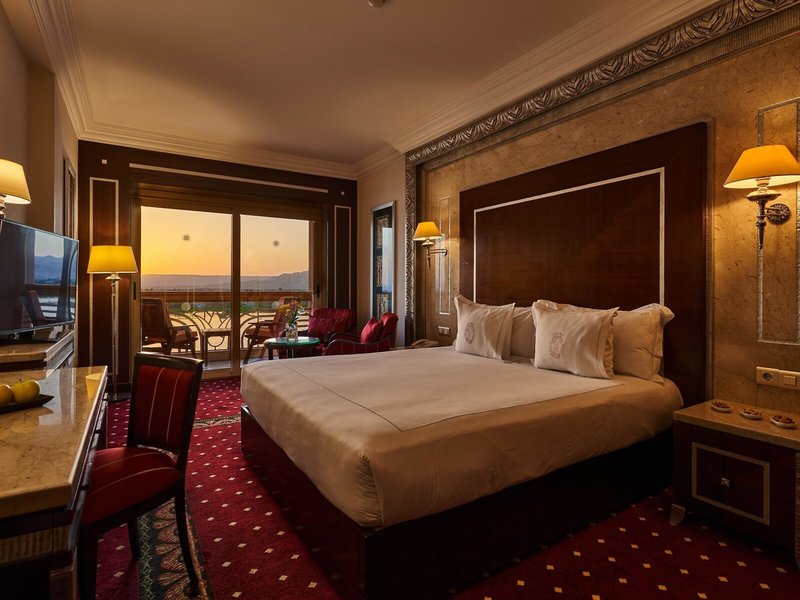 Sonesta St.George 29