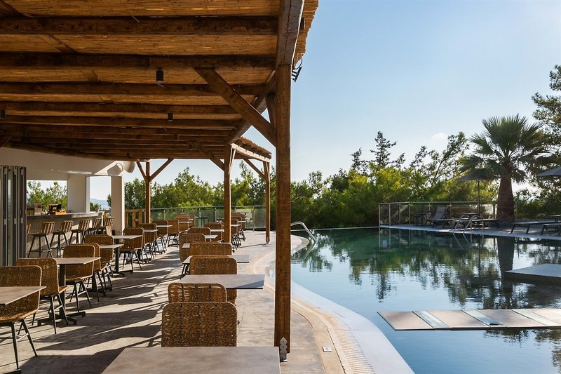 Atalanti Boutique Hotel 9