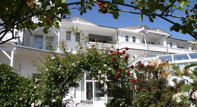 AKZENT Waldhotel Rügen 3