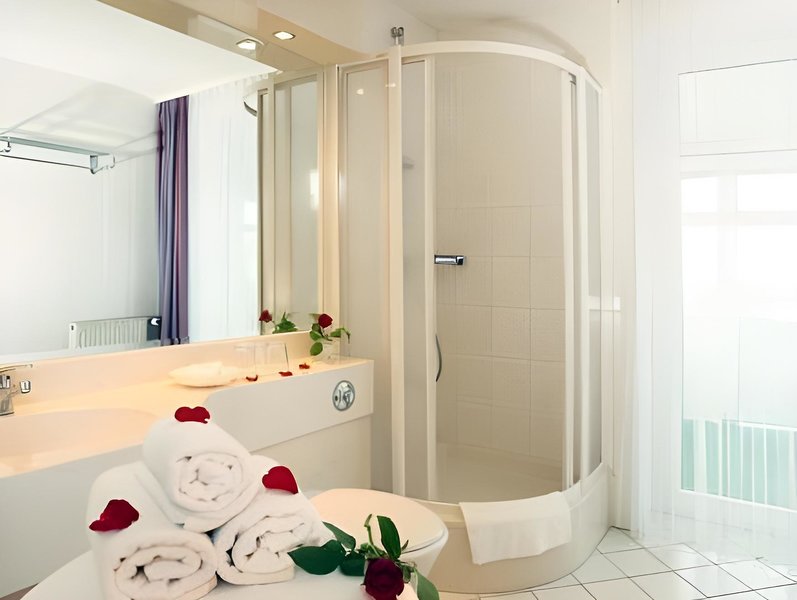 AKZENT Waldhotel Rügen 5