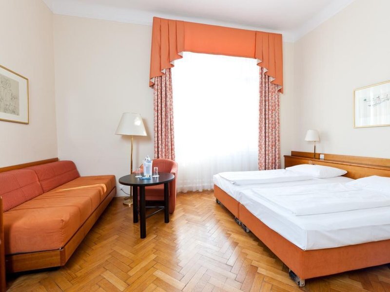 Johann Strauss 36