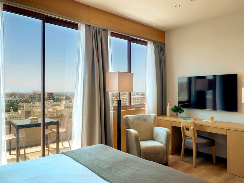 Lazart Hotel 35