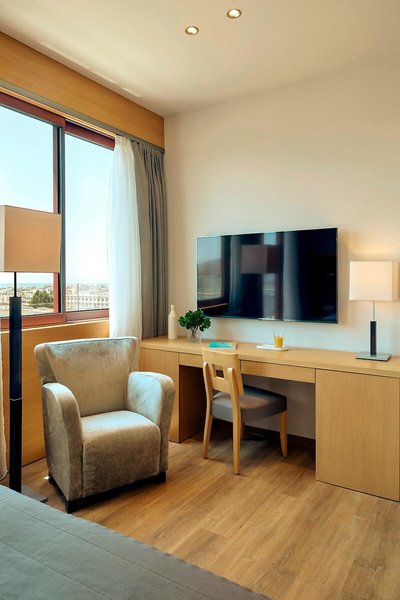 Lazart Hotel 37