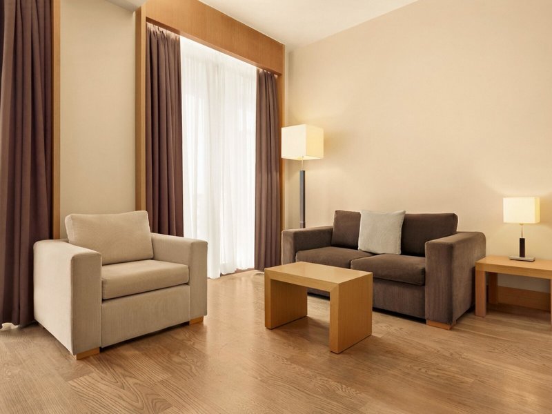 Lazart Hotel 39
