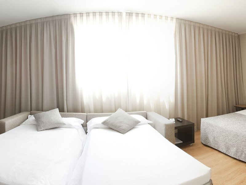 Aparthotel Atenea Barcelona 23