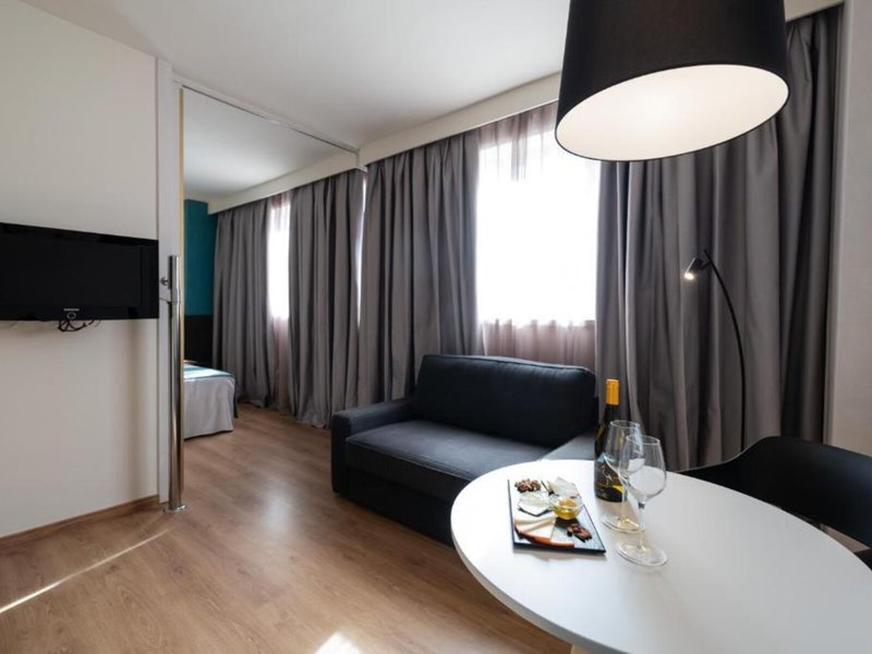 Aparthotel Atenea Barcelona 29