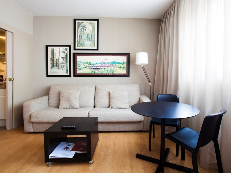 Aparthotel Atenea Barcelona 31