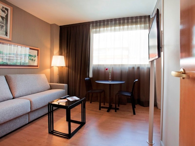 Aparthotel Atenea Barcelona 34