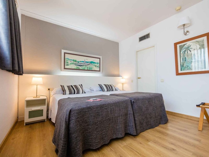 Aparthotel Atenea Barcelona 46