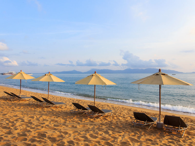 Samui Buri Beach Resort & Spa 8