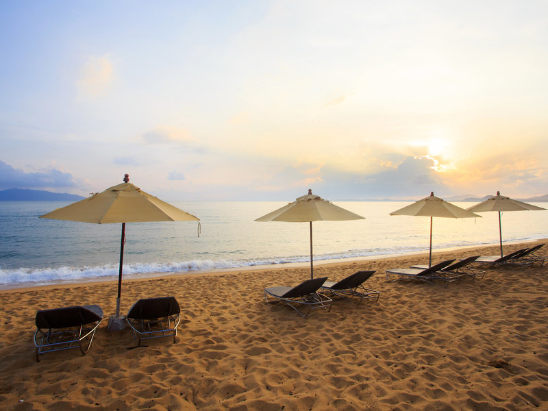 Samui Buri Beach Resort & Spa 10