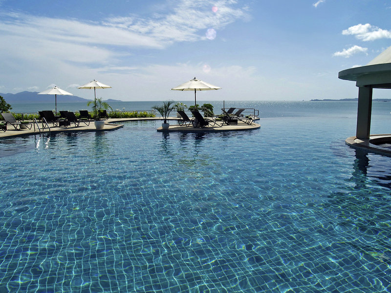 Samui Buri Beach Resort & Spa 15