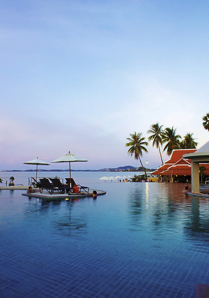Samui Buri Beach Resort & Spa 17