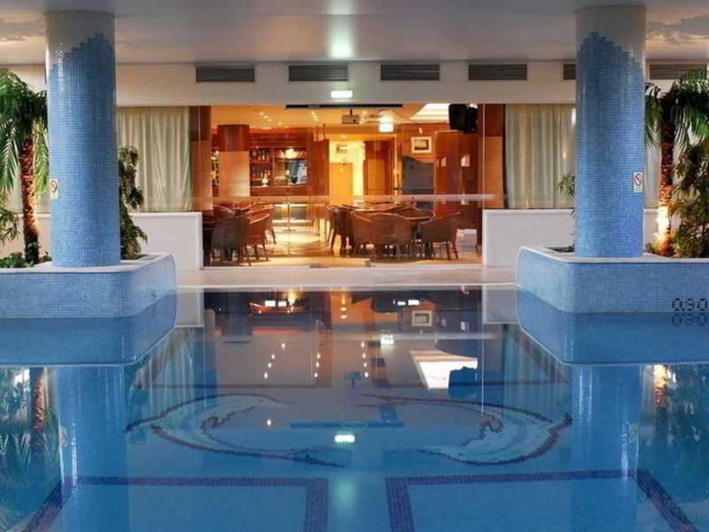 Oceanus Aparthotel 12