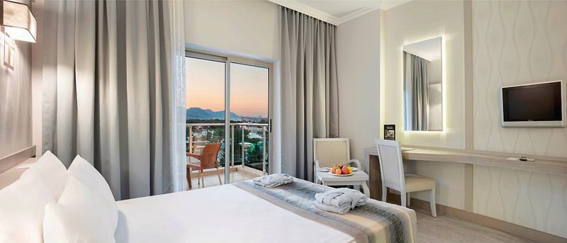 Grand Ring Hotel 2