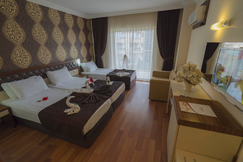 Armas Beach Hotel 18