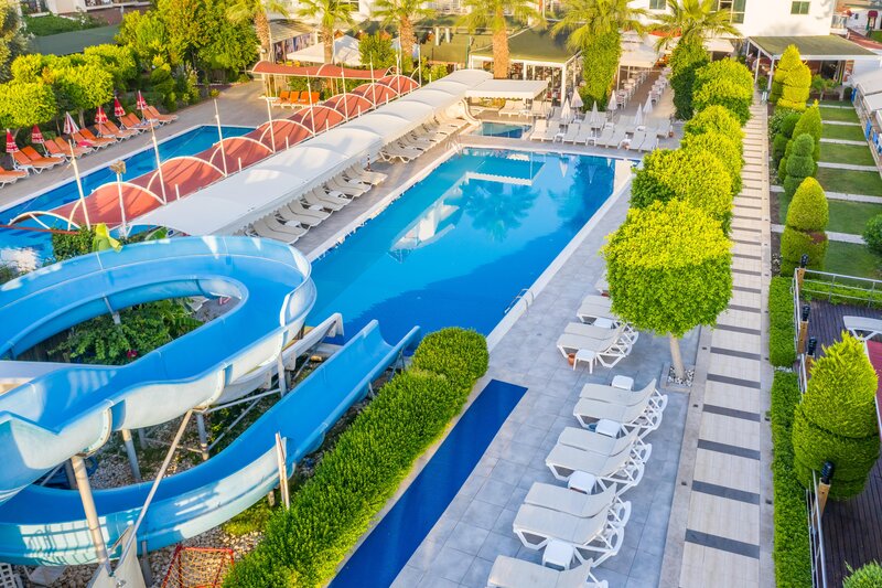 Armas Beach Hotel 6
