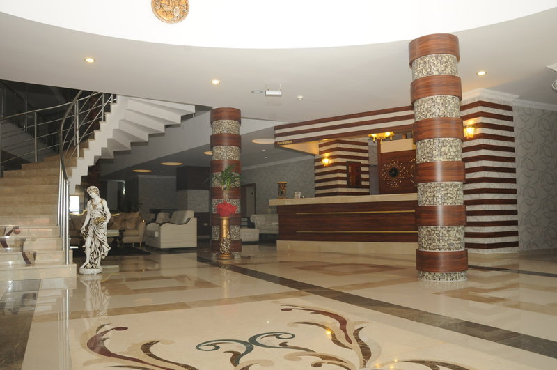 Armas Beach Hotel 10