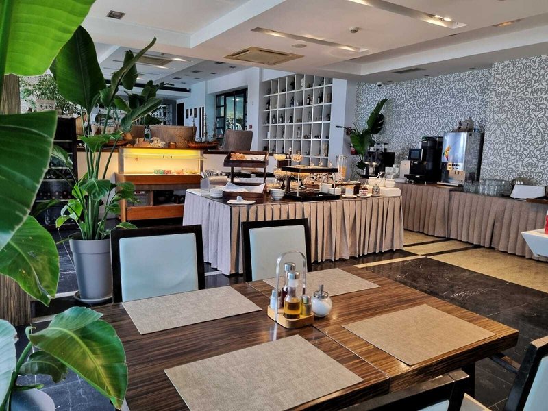 San Antonio Hotel 27