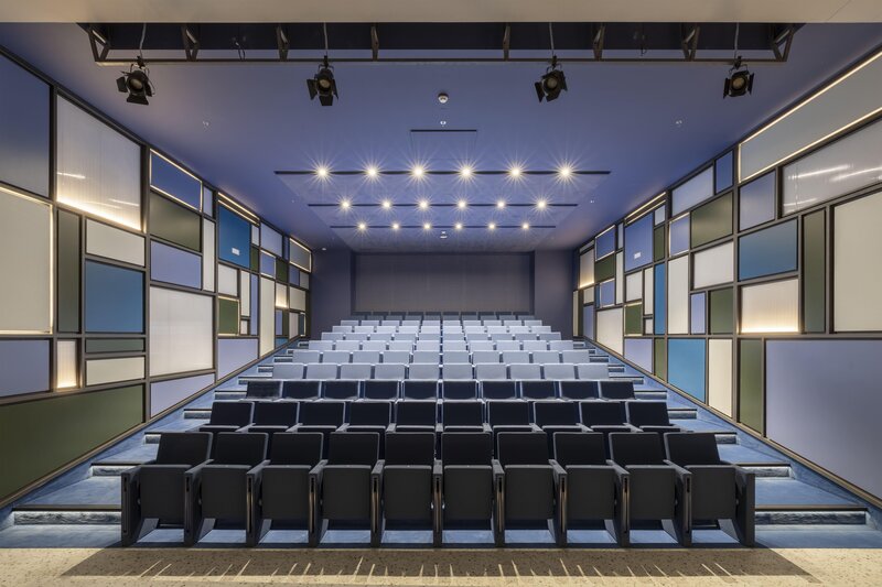 Madeira Regency Club 40