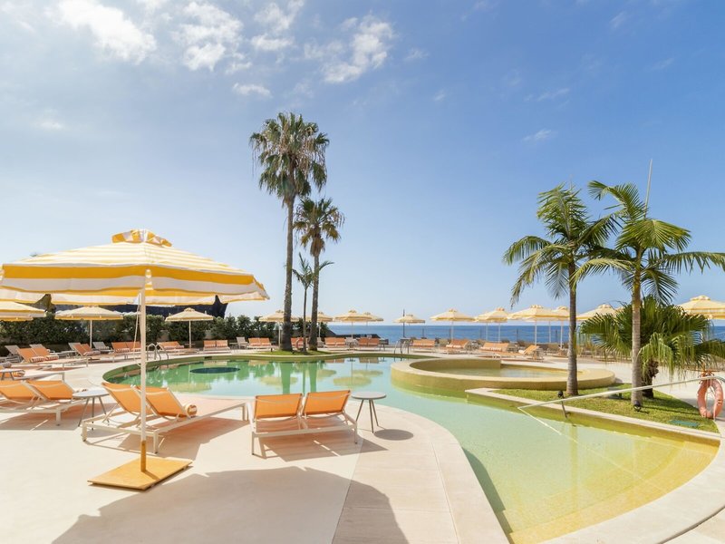 Madeira Regency Club 12