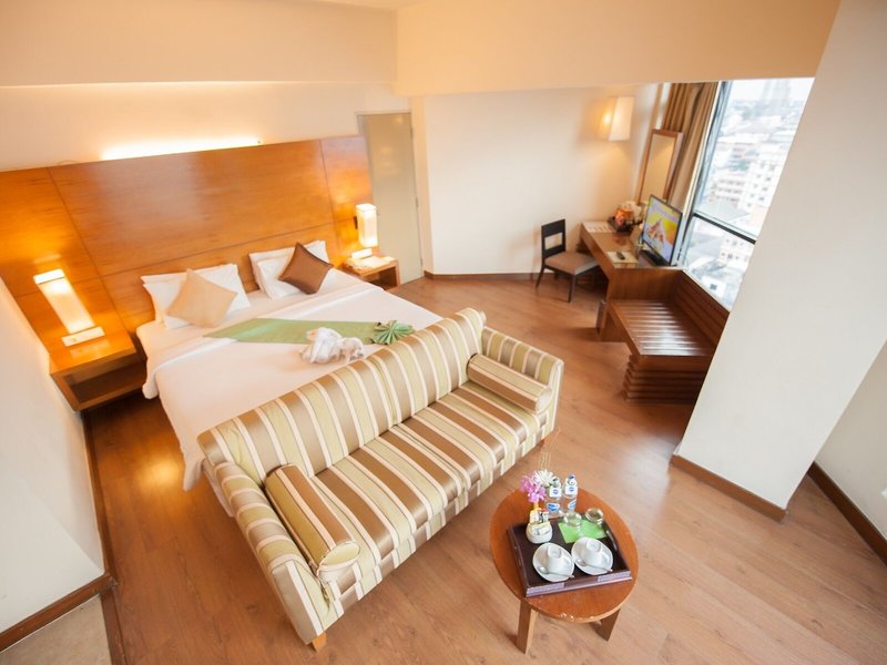 The Seasons Pattaya 36