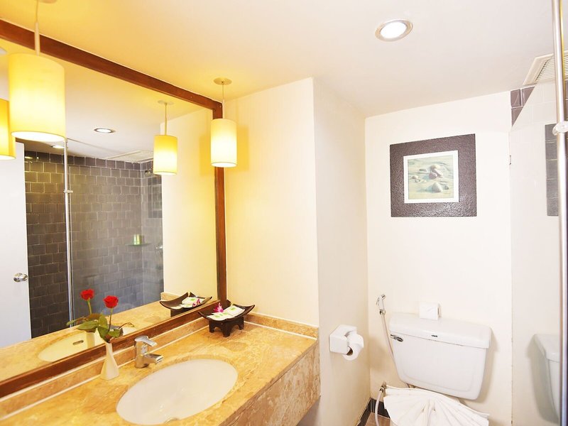 The Seasons Pattaya 42