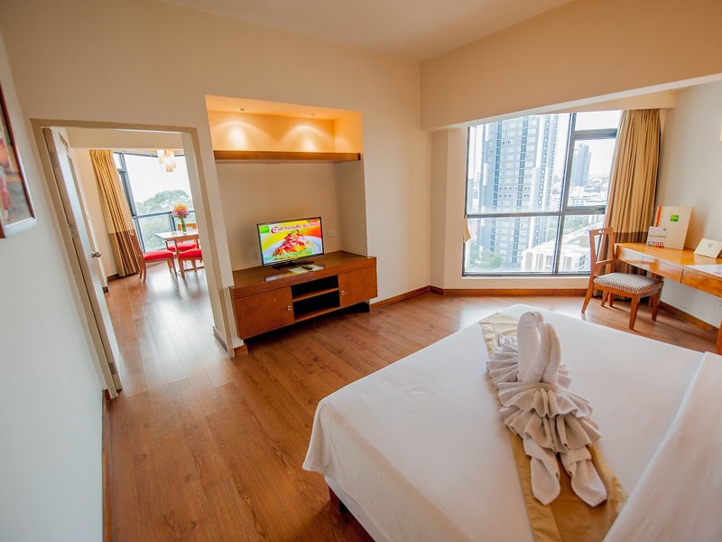 The Seasons Pattaya 40