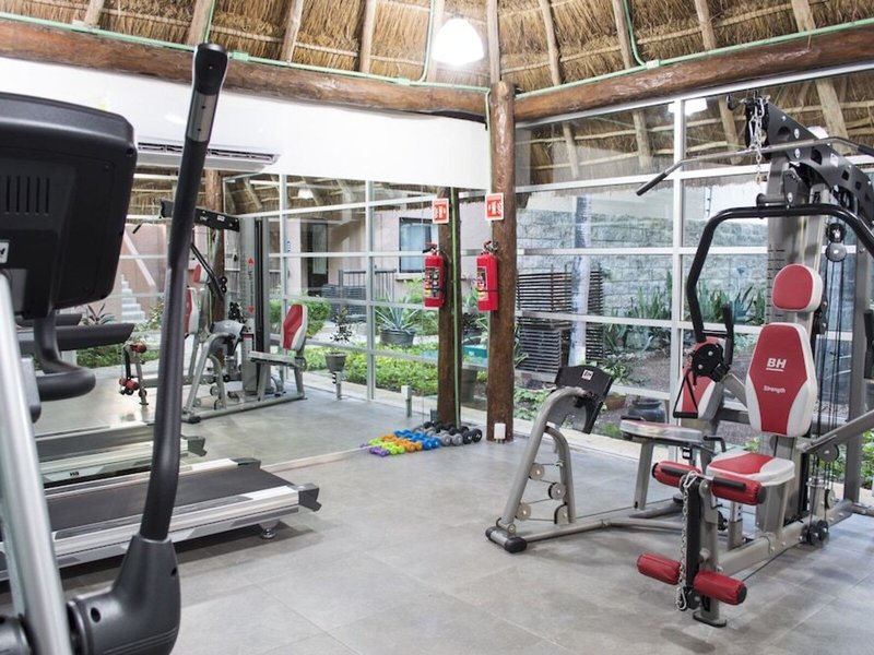 Hotel Nina & Beach Club  38