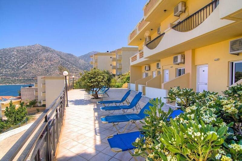 Aparthotel Athina 13