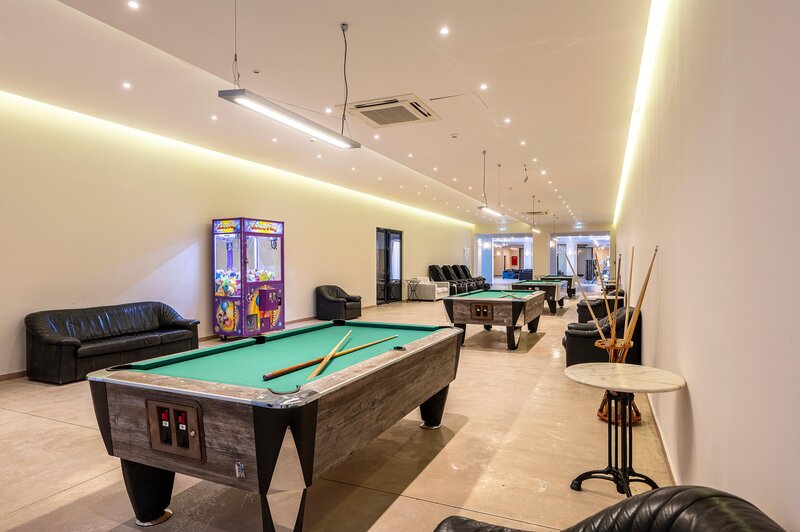 Athina Palace Resort & Spa 10