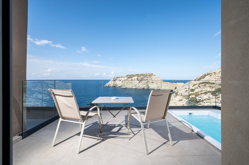 Athina Palace Resort & Spa 43