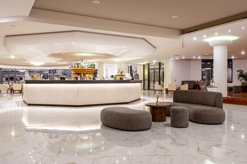 Athina Palace Resort & Spa 60