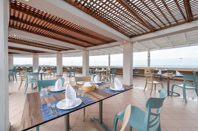 Athina Palace Resort & Spa 69