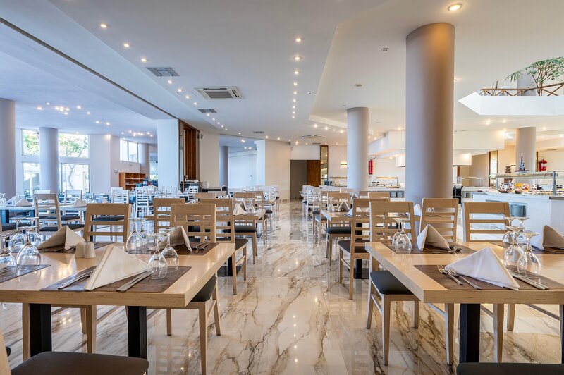 Athina Palace Resort & Spa 77