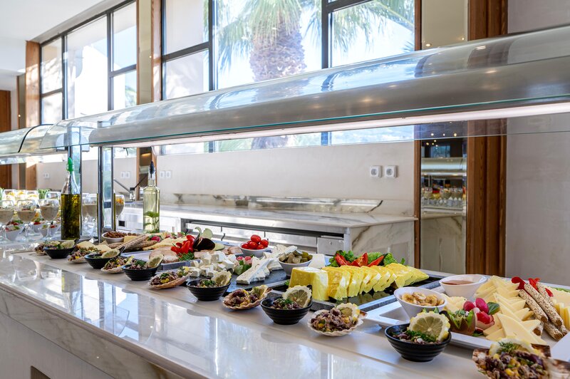 Athina Palace Resort & Spa 86