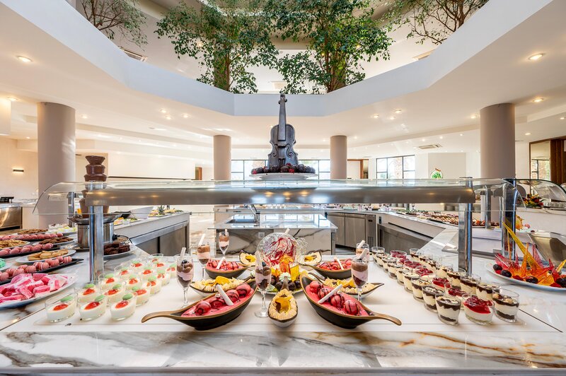 Athina Palace Resort & Spa 88