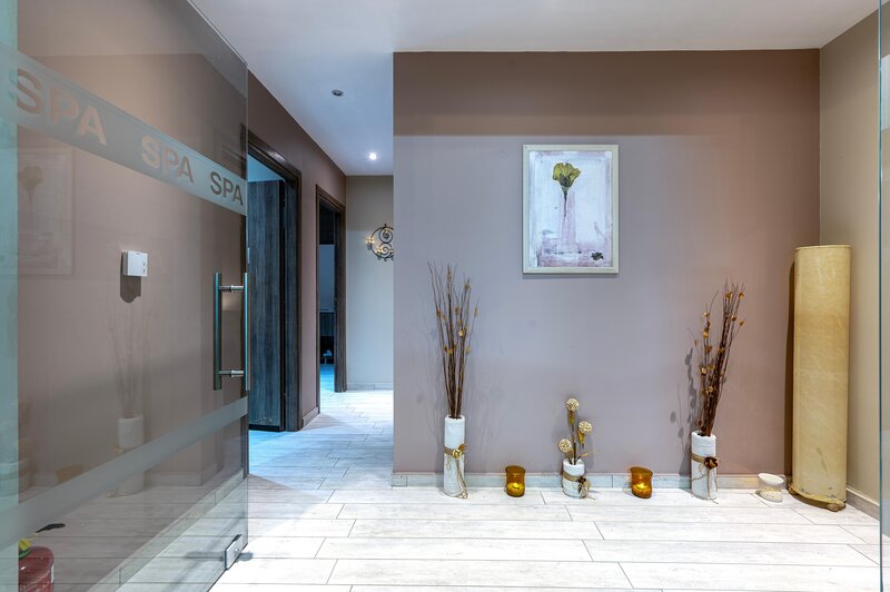 Athina Palace Resort & Spa 96