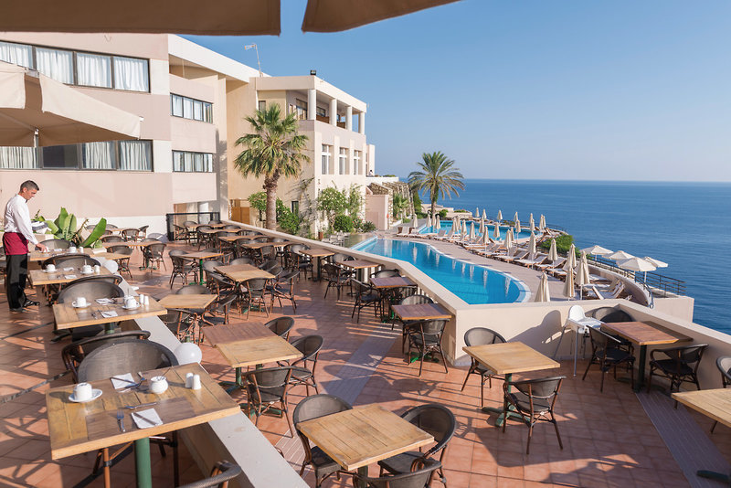Athina Palace Resort & Spa 1