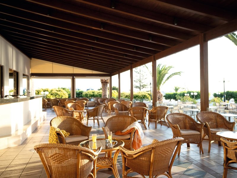 Chrissi Amoudia Hotel 18