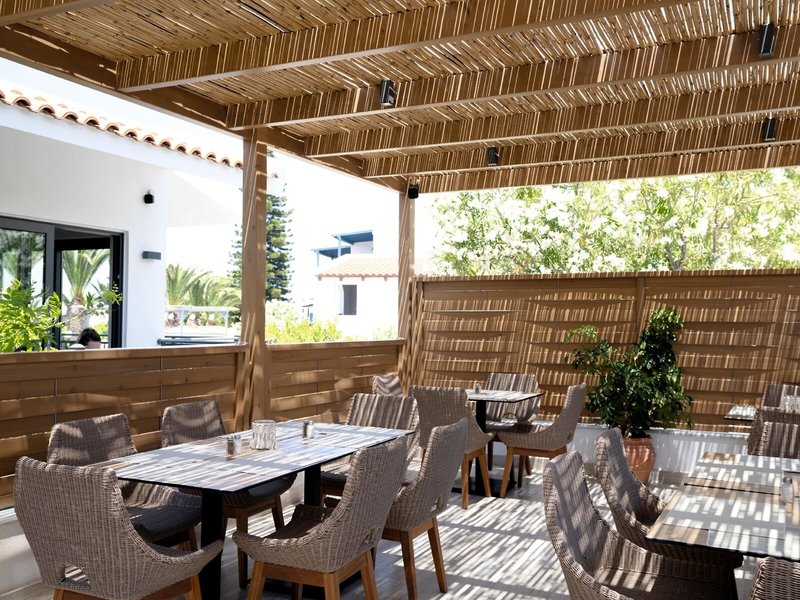 Chrissi Amoudia Hotel 20