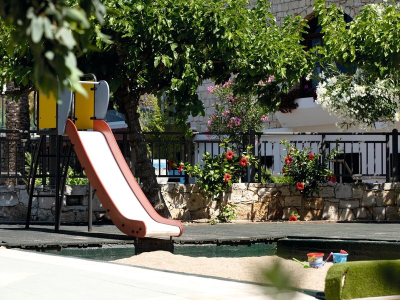 Chrissi Amoudia Hotel 28